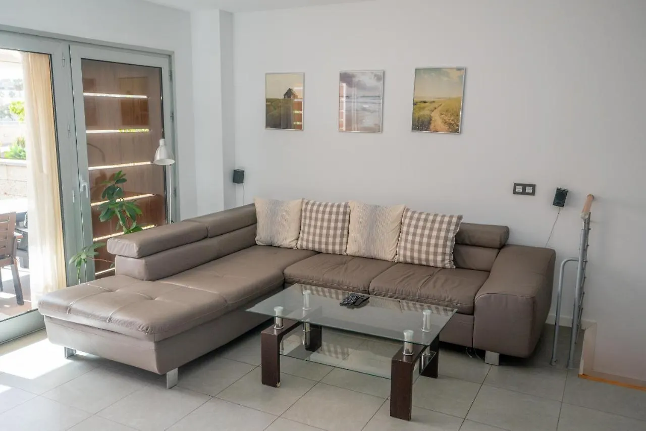 Modern Sea View Duplex With Parking Διαμέρισμα Ελ Μέντανο